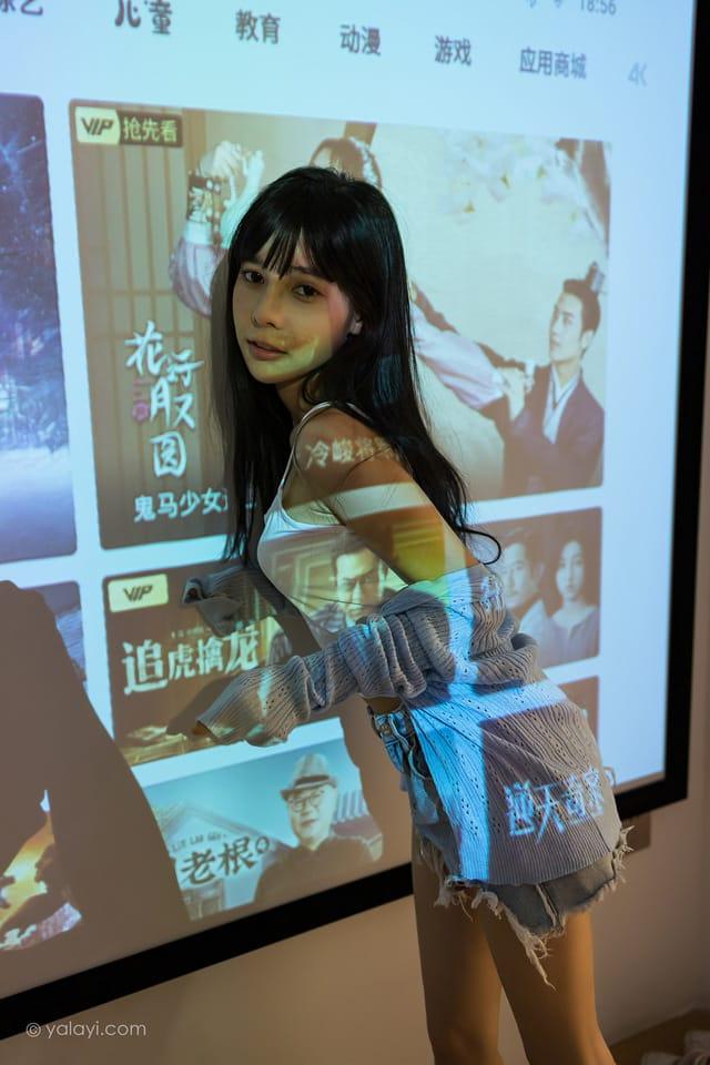 [YALAYI雅拉伊]2021.07.30 VOL.825 小甜蜜 诗咏[42+1P／413MB]