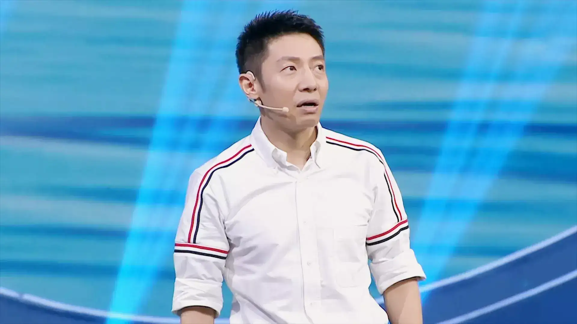 网友说撒贝宁是国家级显眼包,显眼包是什么意思?-5 网友说撒贝宁是国家级显眼包,显眼包是什么意思?