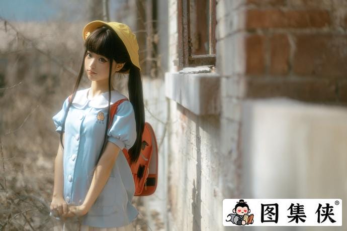 童趣与创可贴融合!蠢沫沫小黄帽绅士版cosplay系列让你感受可爱无限!-5 童趣与创可贴融合!蠢沫沫小黄帽绅士版cosplay系列让你感受可爱无限!