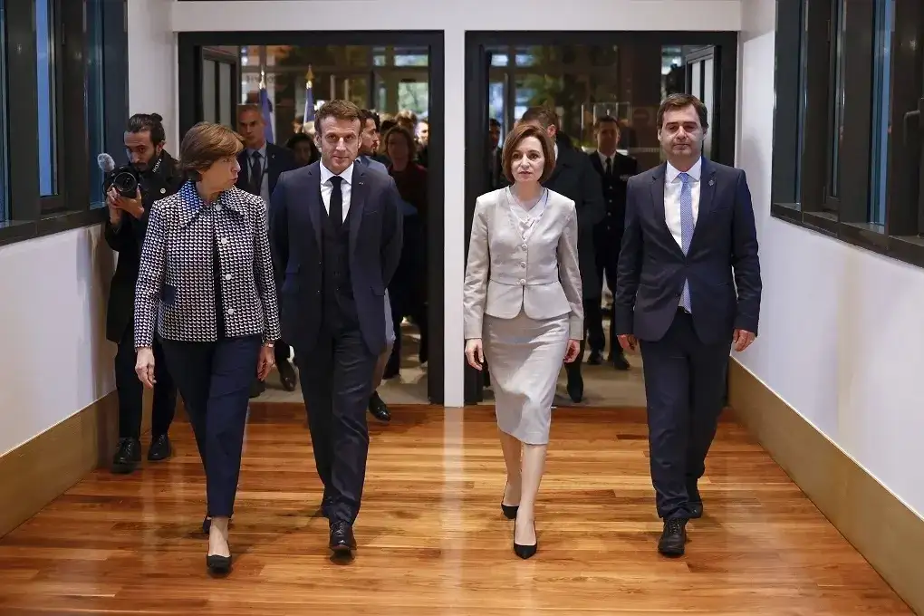 世界第一漂亮女总统是谁?最美女总统非她莫属-6 世界第一漂亮女总统是谁?最美女总统非她莫属