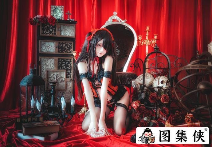 yui金鱼COS儿演绎不知火、食铁兽、兔女郎！美艳绝伦惊艳全场！