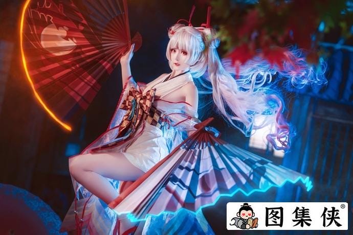 yui金鱼COS儿演绎不知火、食铁兽、兔女郎！美艳绝伦惊艳全场！