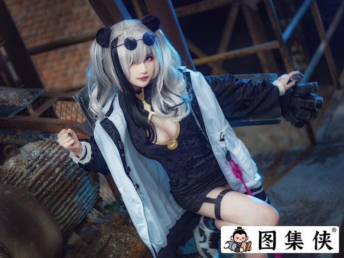 yui金鱼COS儿演绎不知火、食铁兽、兔女郎！美艳绝伦惊艳全场！