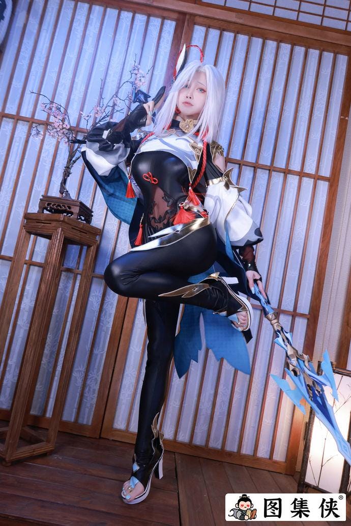 水淼aqua有实战么?夜兰礼服经验丰富花样多-4 水淼aqua有实战么?夜兰礼服经验丰富花样多