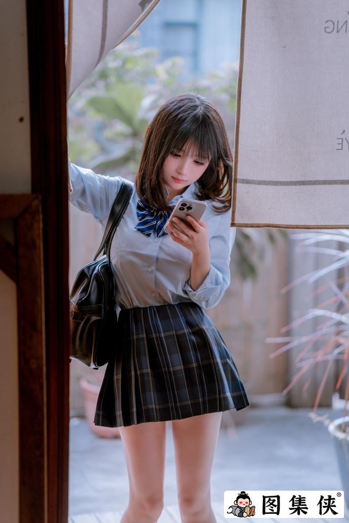 樱井宁宁体操服摄人心魄 不知千叶宁宁作品能否一战