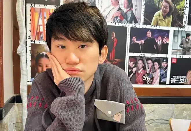 又一新瓜:某大主播派老婆回国探路,落地就被带走了!-5 又一新瓜:某大主播派老婆回国探路,落地就被带走了!