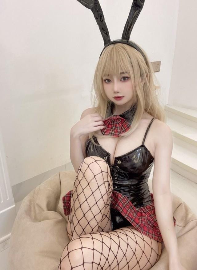 鬼畜瑶在不在w – NO.63 纱网兔 [35P-104MB]