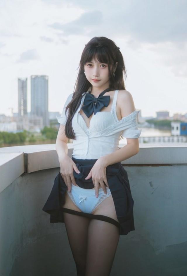 不呆猫 – NO.061 JK学妹户外[59P-390MB]