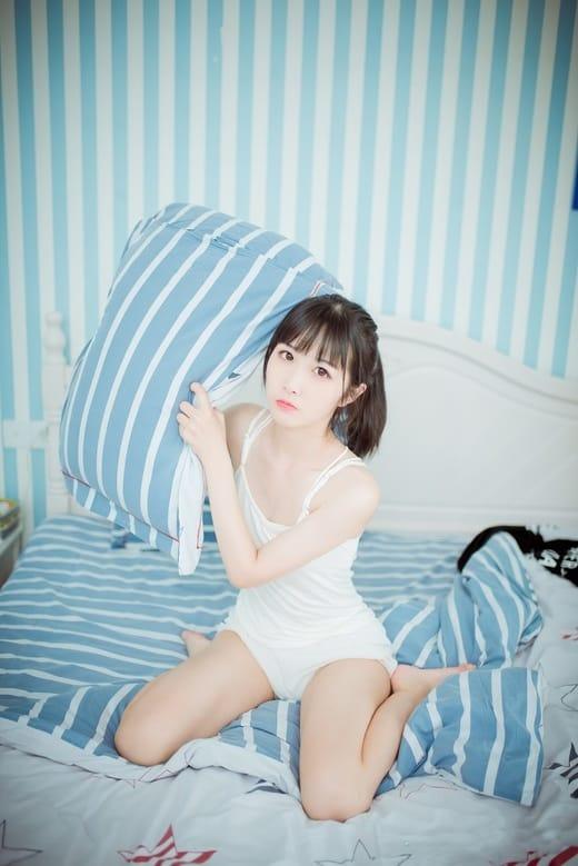 [喵糖映画]VOL.311 居家少女 [20P/261MB]