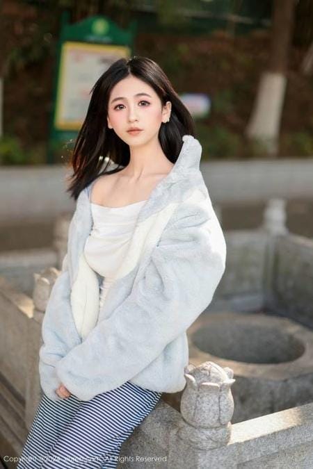 [Xiuren秀人网]2024.12.16 NO.9605 奶芙乔乔[85+1P/823MB]