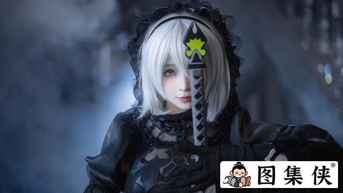 叉子宝宝写真太会撩了!她的背带裤出镜都让网友沦陷! 叉子宝宝写真太会撩了!她的背带裤出镜都让网友沦陷!