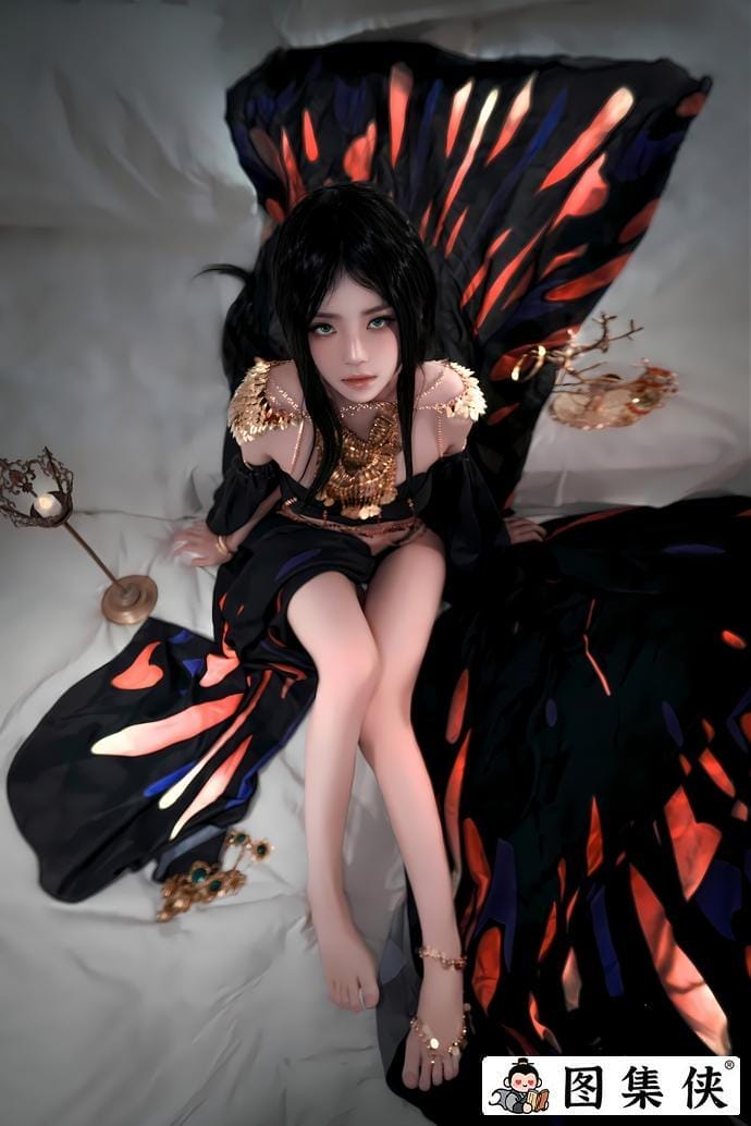 桜桃喵cos鬼刀风铃公主，冷艳与凛然共舞，爱了！