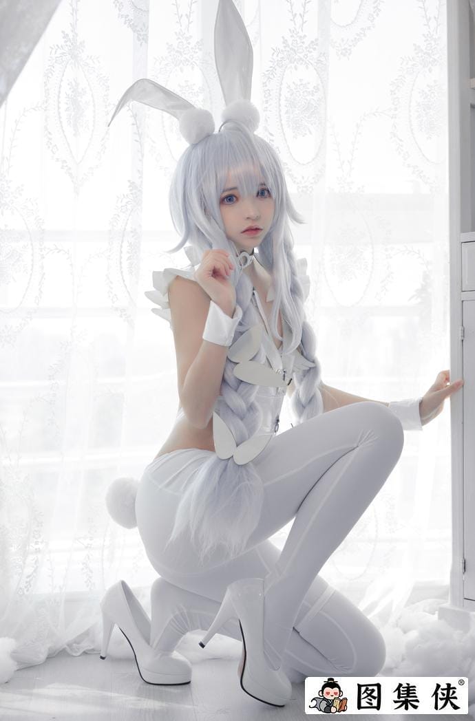 疯猫ss化身猫系精灵全网图！雀斑少女黑白双色假发造型太撩人了~