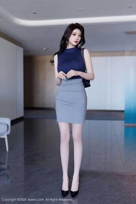 [Xiuren秀人网]2025.02.08 NO.9857 杨晨晨Yome[90+1P/296MB]