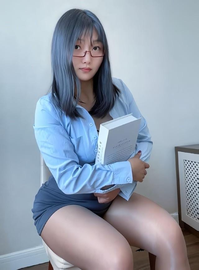 [微密圈]西好运 – 小秘书蓝衬衫[27P2V-374MB]