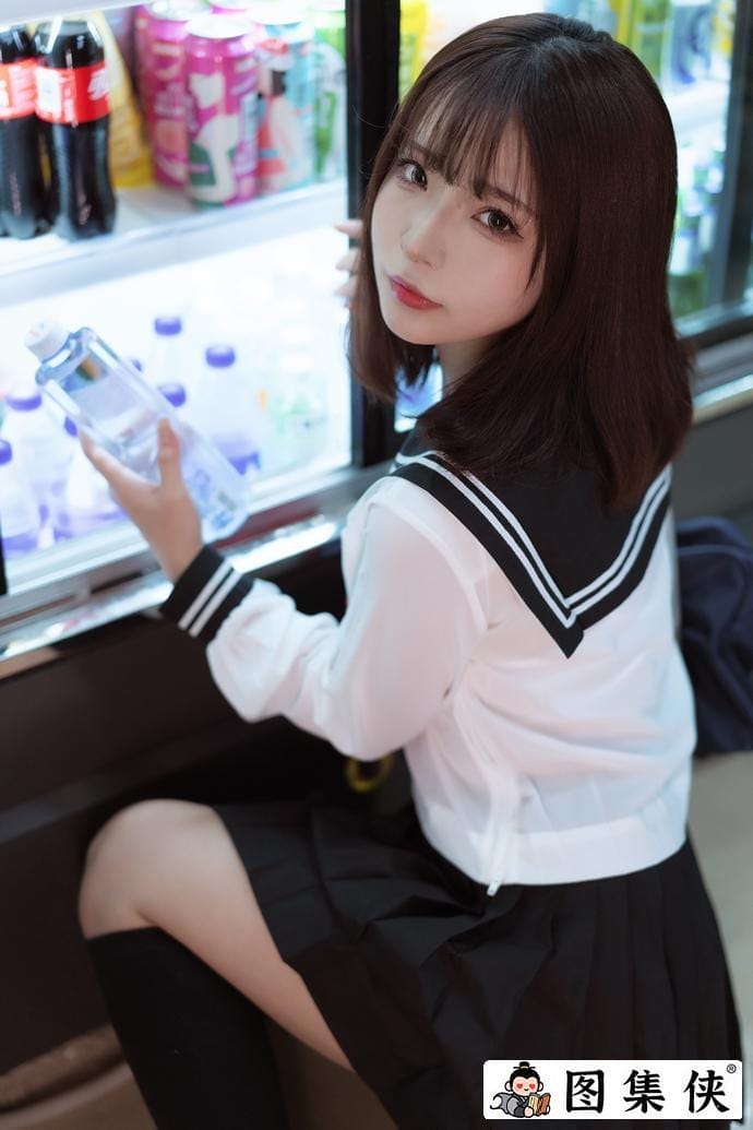 yuuhui玉汇写真图集甜蜜出击！剧情作品直播事故有怎样的秘密？