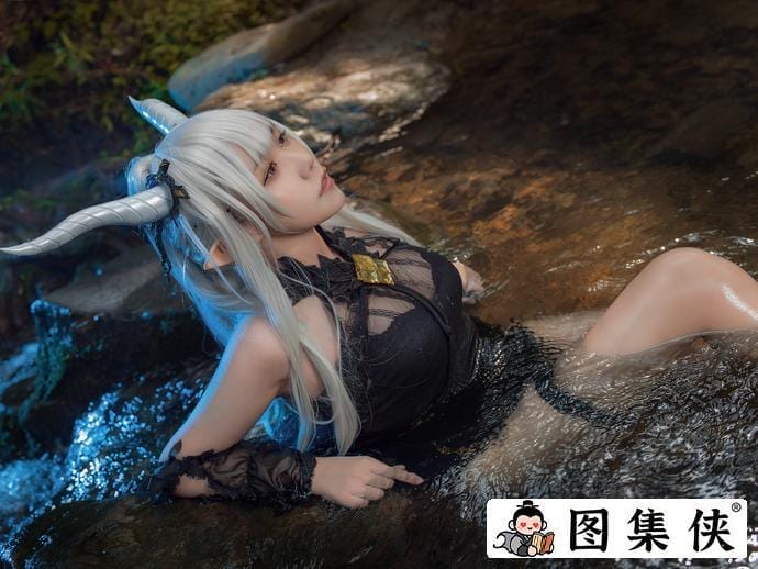 麻花麻花酱w丰润系女神,穿越次元的甜糯美梦 麻花麻花酱w丰润系女神,穿越次元的甜糯美梦