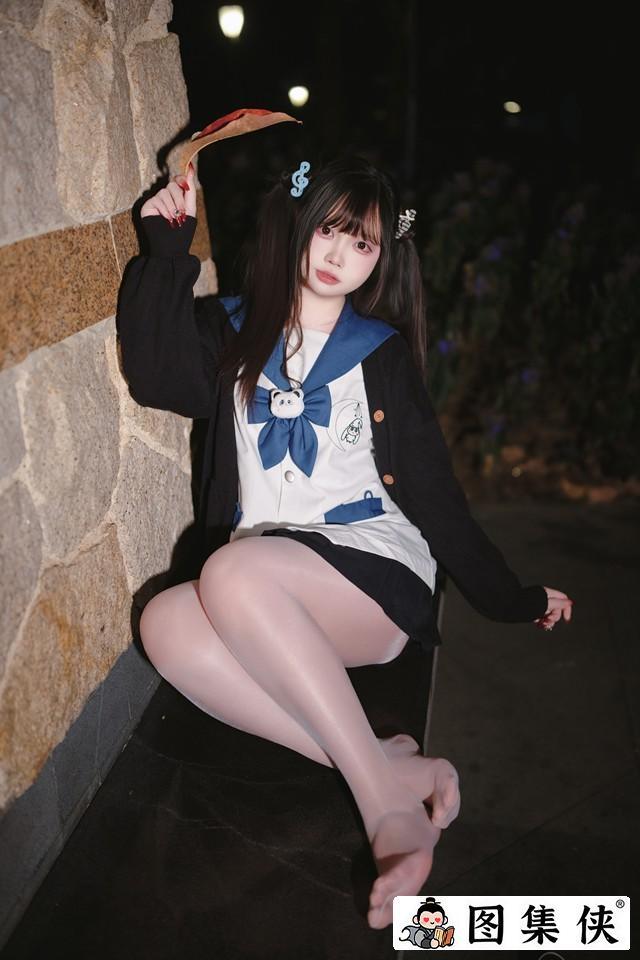 洛桑w伊梓 – NO.22 桑梓双马尾jk [38P-348MB]