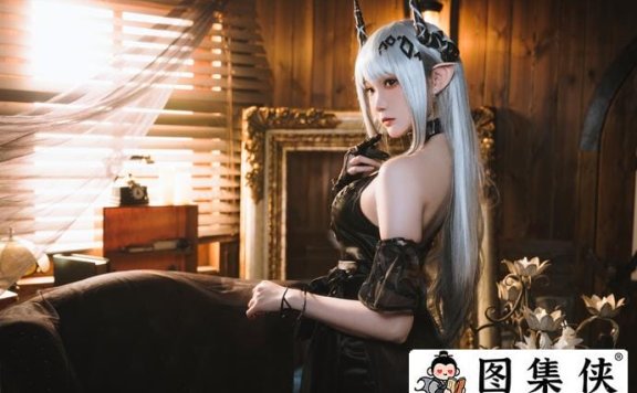 银发女神！瓜希酱泥岩音律联觉零号特工COS可爱的精灵耳朵独具匠心