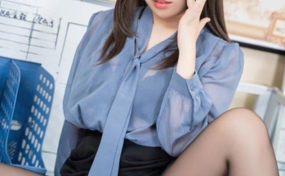 虎森森 – NO.038 黑丝眼镜娘 [60P-471MB]