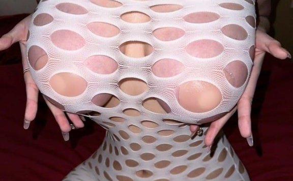 [微密圈]乙醇子呀 –🔞跨年福利来了🔞大镂空[25P1V-527M]