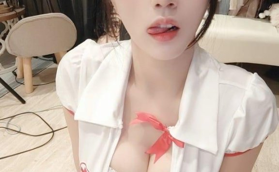 [微密圈]小玉吃果冻 – 情趣护士[19P-64M]