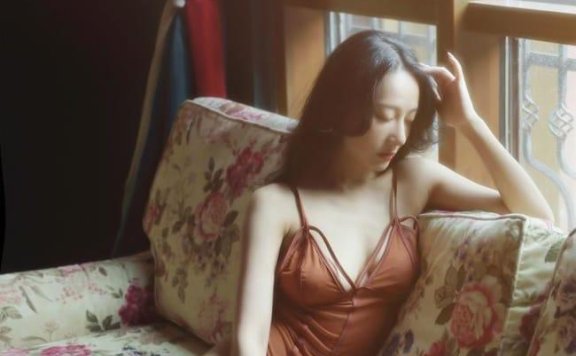 [YALAYI雅拉伊]2022.07.26 NO.956 忆往昔 何佳颖[40+1P／344MB]