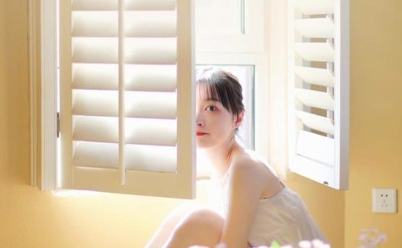 [YALAYI雅拉伊]2022.05.11 NO.931 光影零乱 京京[36+1P／402MB]