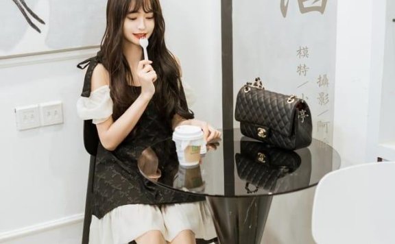 [YALAYI雅拉伊]2022.09.26 NO.976 沦陷 小亭[45+1P／445MB]