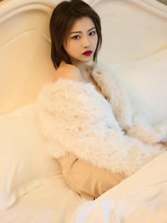 [YALAYI雅拉伊]2022.12.30 NO.1000 慵懒的女人 悦儿[47+1P／549MB]